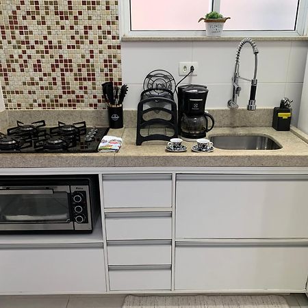 Apartamento Em Santos No Gonzaga Em Frente A Praia Extérieur photo