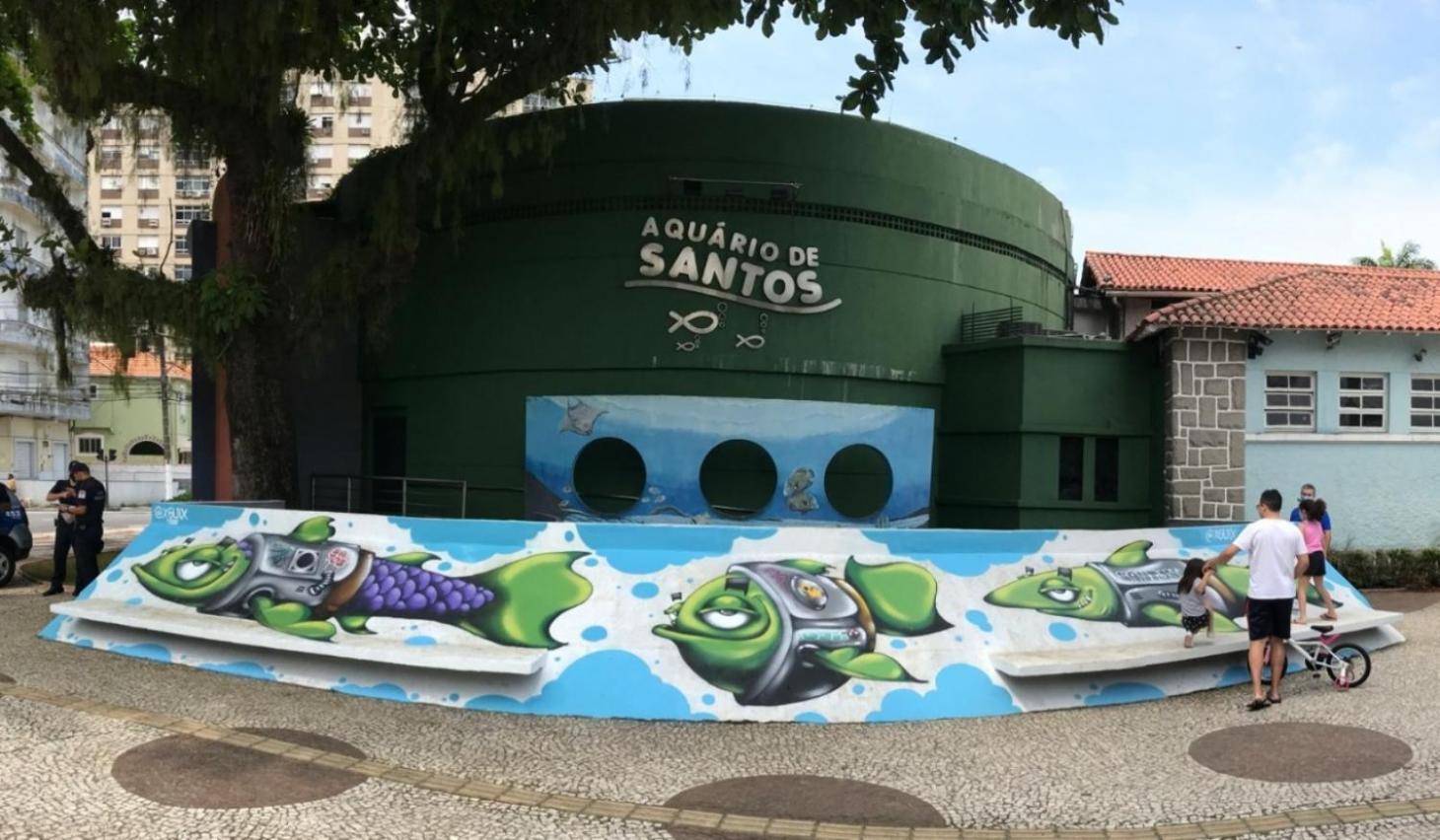 Apartamento Em Santos No Gonzaga Em Frente A Praia Extérieur photo