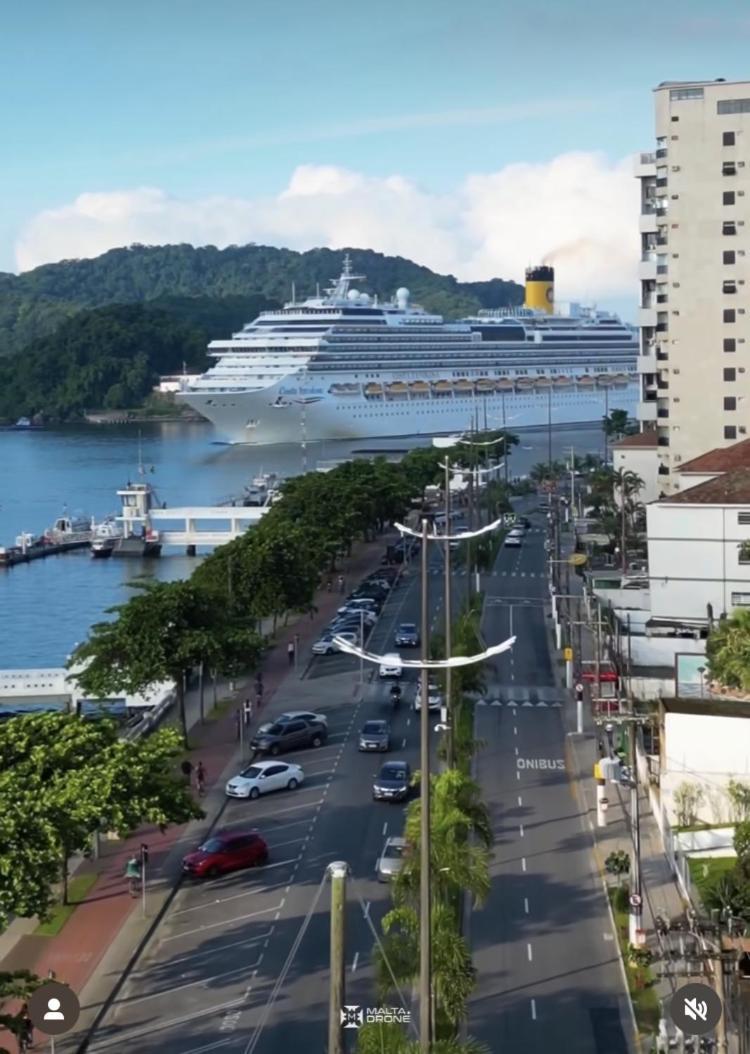 Apartamento Em Santos No Gonzaga Em Frente A Praia Extérieur photo