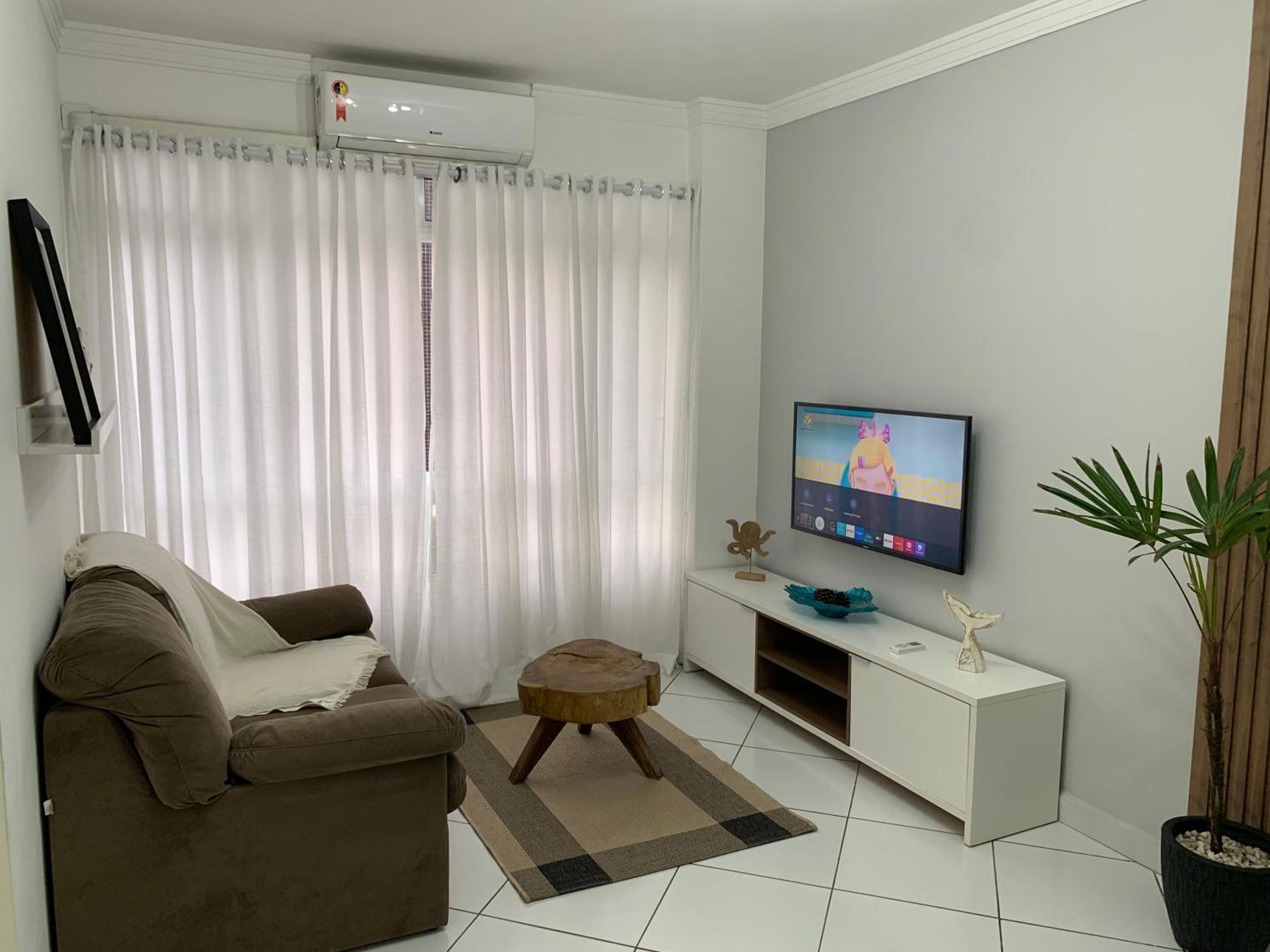 Apartamento Em Santos No Gonzaga Em Frente A Praia Extérieur photo